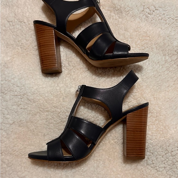 Michael Kors Damita Sandal Admiral Blue zipper leather chunky high heel 8.5M - Picture 4 of 10